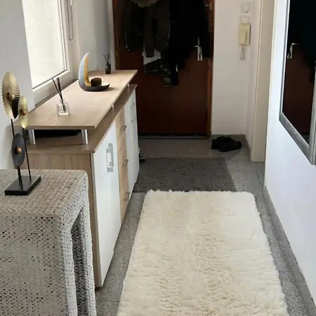 Zentral Gelegenes In Apartment *